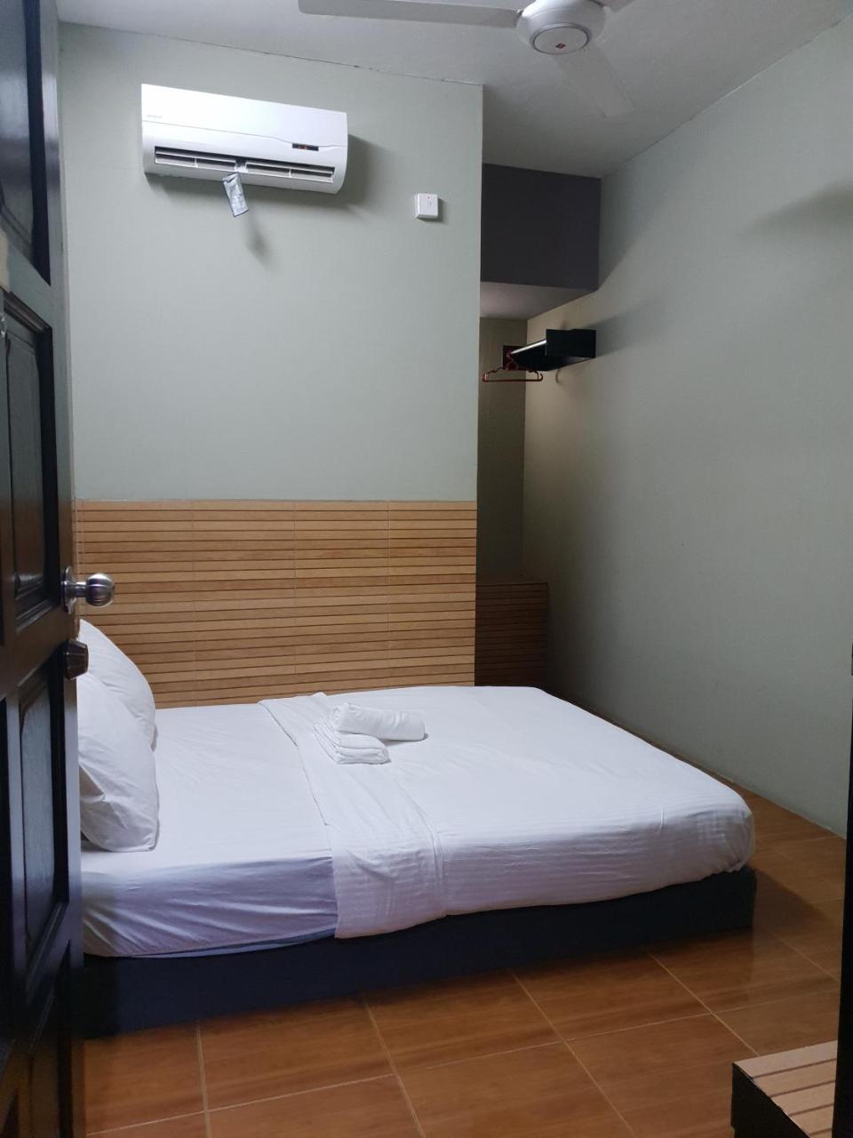 Kampong Gadong Qing Yun Rest House Gadong 1St Branch מראה חיצוני תמונה